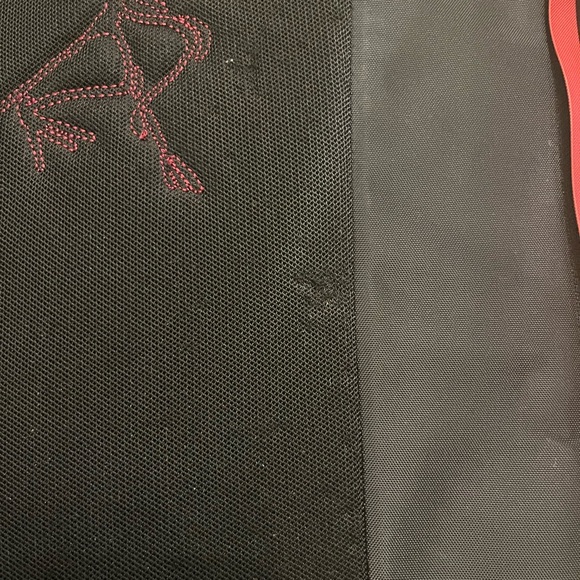Arcteryx waterproof backpack - Picture 3 of 4